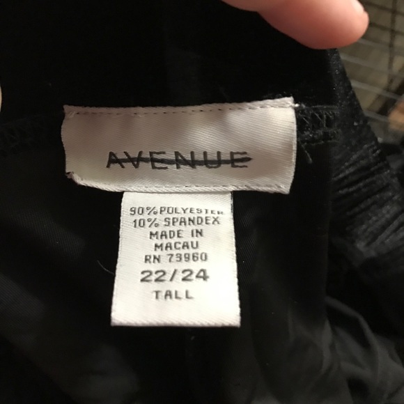 NWT Avenue Black Velour leggings/pants - Picture 6 of 8